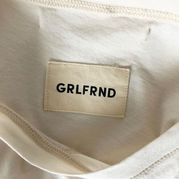 Grlfrnd Crop Top Tee in Cream Size Medium - Picture 3 of 4